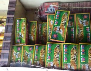 Top Tiger  fireworks 🎆🧨 at lowest price‼️