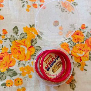 Red &amp; Gold Floral Bangles