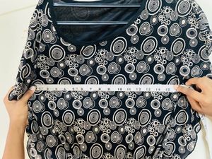 Black and White Circle Pattern Dress