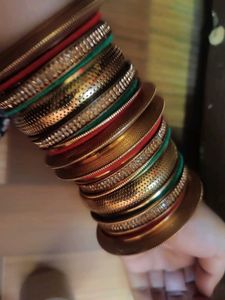 Bangles Set Two Hand