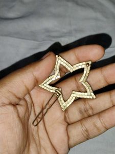 Star Rhinestone Hair Clip
