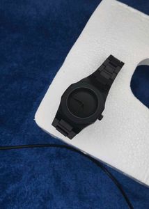 Sleek Black Wrist Watch