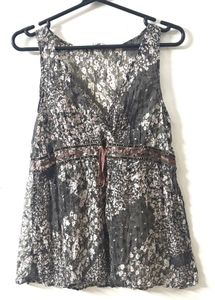 Floral Print Sleeveless Top