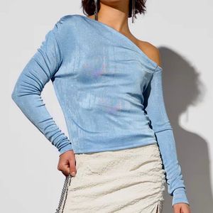 Fitted off-shoulder top