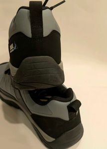 Trail Shoes Size 8 🔥