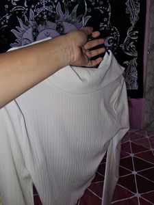 white crop top