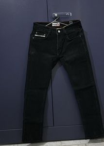 Black Jeans