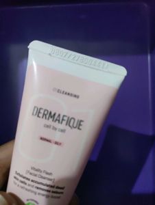 Dermafique Face Wash