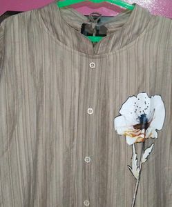 Floral Print Top - Size XL