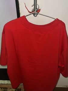 Levi&#39;s Red Graphic Tee