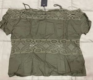 ONLYStrappy Top with Cold-Shoulder Sleeves