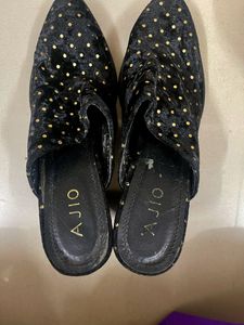 2 Pairs Of Multi Brand Heels In 40 Size