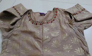 Women M Ethnic Kurta Used 3-4 Times For Few Hrs