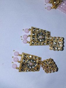 Necklace &amp; Earring Set