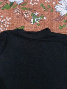 Black Crop Top