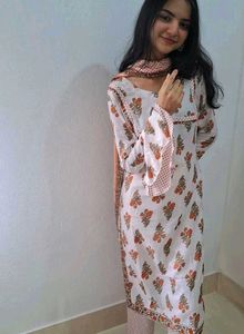 White Kurta Set🌸