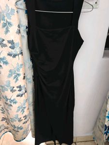 Savana Bodycon Dress 🖤