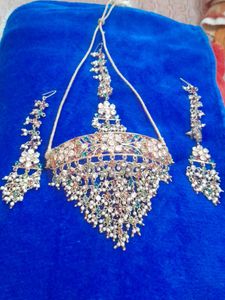 A Unique Design Jewellary Set