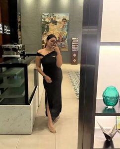 Off-Shoulder Bodycon Maxi Dress
