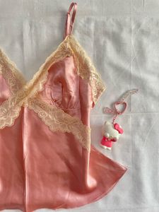 3 Pink Pinterest Tops