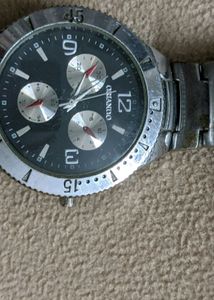 Men&#39;s Analogue Watch with Silver Strap