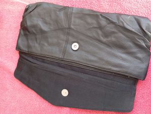 Retro Clutch