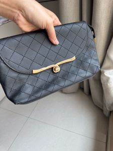 Stylish Cluth Gold &amp; Black Bag - From Dubai
