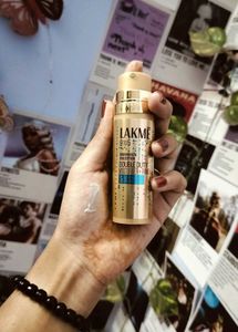 Lakme 9to5 Double Duty Moisturizer + Primer