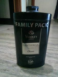 Yardley Gentleman Talc