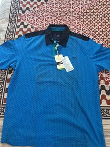 BRAND NEW HALF SLEEVE T-SHIRT.