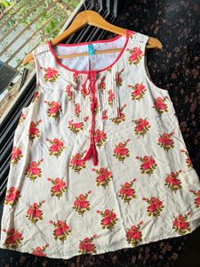 Peach Floral flowy top