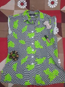 Green Leafy Print Top