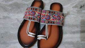Embroidered Toe Ring Flats