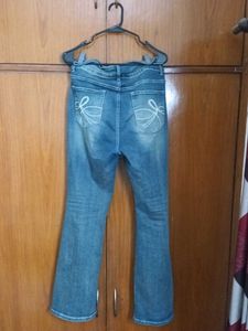 Bootcut jeans