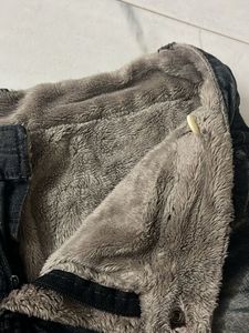 Chic Low Waist Fur Shorts (XXS, XS)
