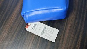Zara Blue Crossbody Bag