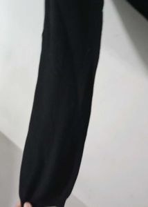 Black Pullover