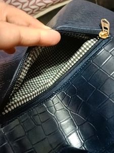 Totally New Ribbon With 4 Chains Bag