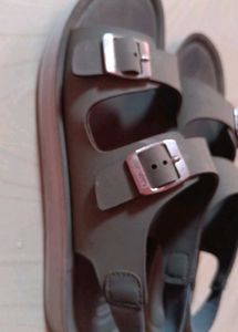 Walkaroo Soft Cushion Sandals