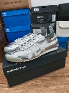 Onitsuka Tiger Trainer Silver And White UK 7.5