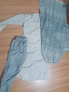 Kurta With Pants And Shawl