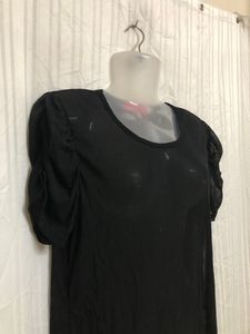 Ivmee Black Short Sleeve Net Top