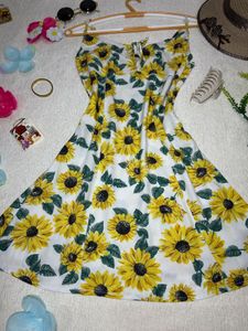 H&amp;M Floral Pintresty Dress
