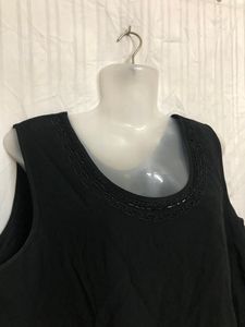 Black Sleeveless Top