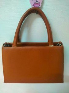 Elegant Brown Handbag