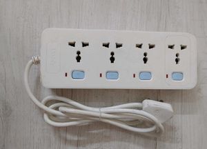 Bull 4 socket,switch 1.5M Wire Extension board