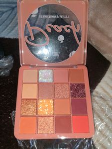 Sfr Color Peach Eyeshadow Palette 😍