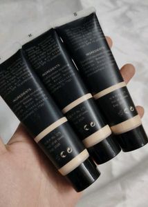 1pc NC30 Mineralize Moisture Foundation