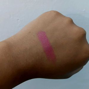 Flirty Reddish Pink Lipstick