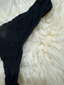 Columbia Thong